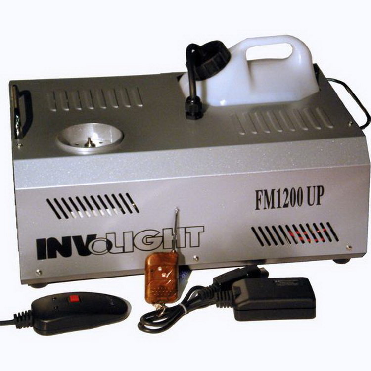 INVOLIGHT FM1200UP dmx дым машина 1200 вт, вертикальный выброс, с проводным и радио пультом.