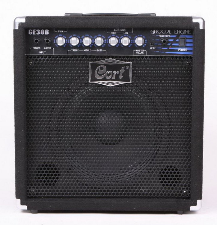 CORT GE30B Комбоусилитель басовый 30 ватт, черный