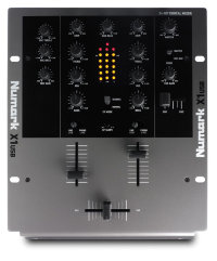 NUMARK X1USB DJ микшер