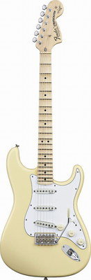 FENDER YNGWIE MALMSTEEN STRATOCASTER RW SONIC BLUE Электрогитара