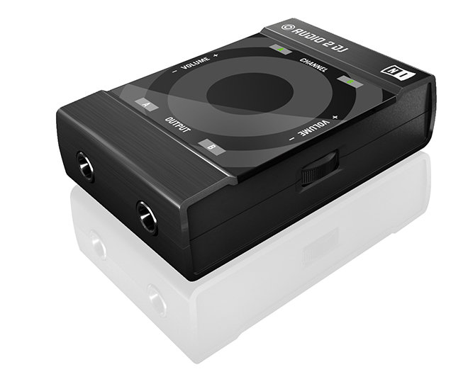 NATIVE INSTRUMENTS AUDIO 2 DJ Аудиоинтерфейс