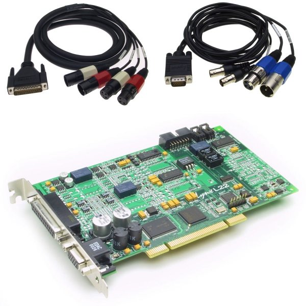 LYNXSTUDIO LYNXL22 Звуковая карта PCI класса Hi-End, S-PDIF & AESEBU 24-bit 200 kHz, balanced in-out 100 kHz (аналоговая часть), 32-channel - 32-bit цифровой микшер, WordClock(13.5MHz или 27MHz), Windows 98-ME-NT-2000-XP и Macintosh ASIO 2.0
