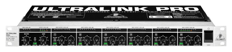 BEHRINGER ULTRALINK PRO MX882 Микшерный пульт