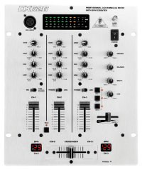 BEHRINGER DX626 DJ микшер