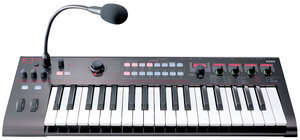 KORG R3 Синтезатор