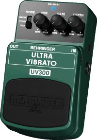 BEHRINGER UV300 Ultra vibrato Педаль эффектов